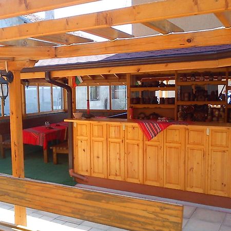 Guest House Nash Dom Καβάρνα Εξωτερικό φωτογραφία
