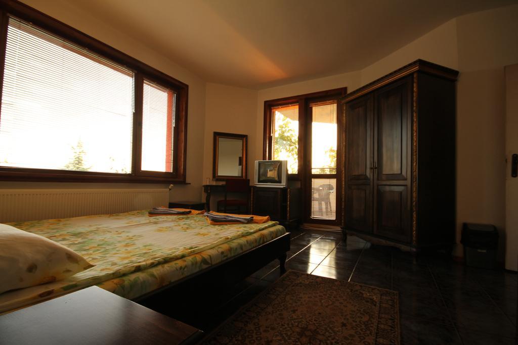 Guest House Nash Dom Καβάρνα Εξωτερικό φωτογραφία